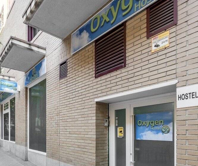 Oxygen Hostel Capsula