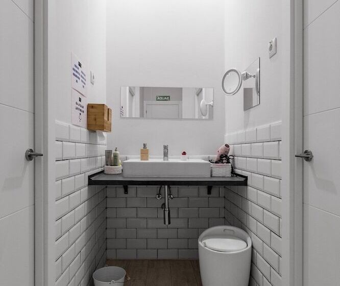 Oxygen Hostel Capsula