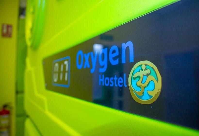 Oxygen Hostel Capsula