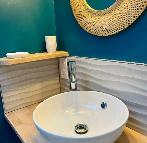 Pensjonat La Chambre D Hotes De Marie Indépendante Et Sa Terrasse Avec Vue Panoramique Proche Alpes Mancelles