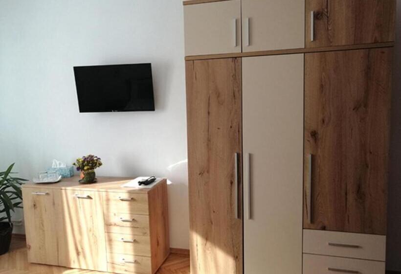 پانسیون Check In Kaya