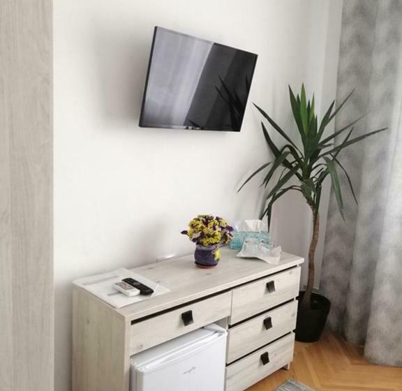 پانسیون Check In Kaya