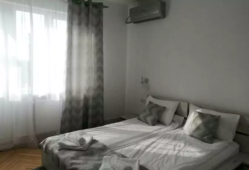 پانسیون Check In Kaya