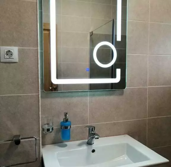 پانسیون Check In Kaya