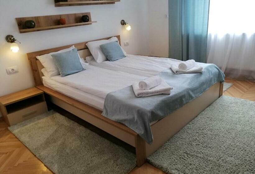 پانسیون Check In Kaya