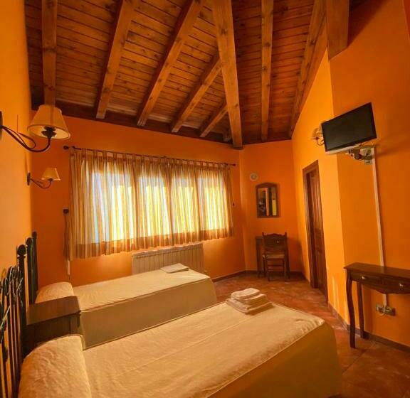 ペンション Hostería De Monzón