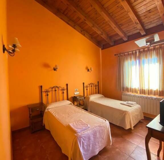 ペンション Hostería De Monzón