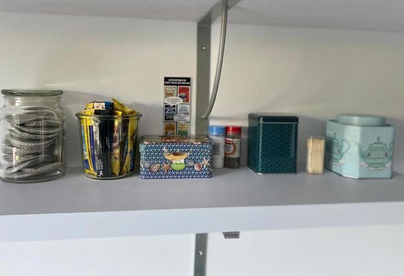 Pensjonat La Chambre D Hotes De Marie Indépendante Et Sa Terrasse Avec Vue Panoramique Proche Alpes Mancelles