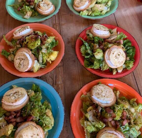 ベッドアンドブレックファースト Aux Couleurs De Commarin Chambres D Hôtes