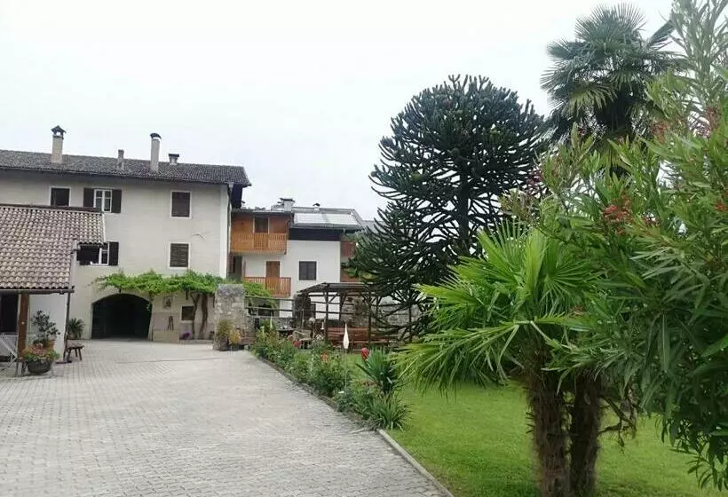 Aamiaismajoitus (B&B) Beim Sarner