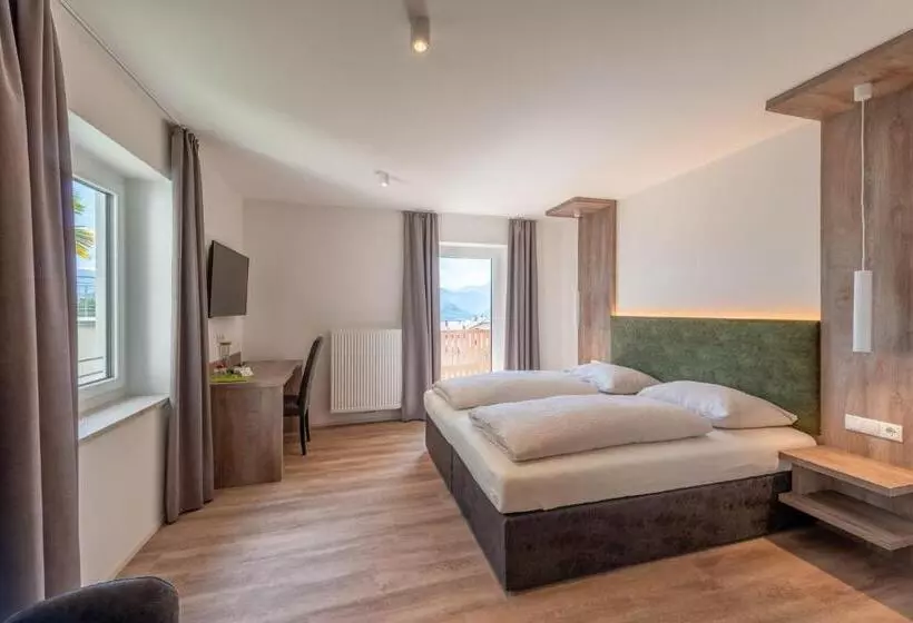 Aamiaismajoitus (B&B) Beim Sarner