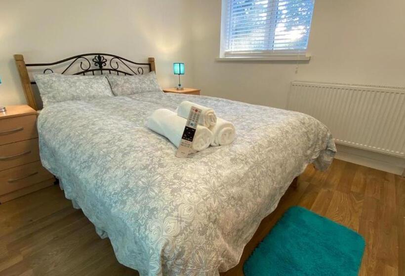 Nocleg ze śniadaniem Grand Heights Luxury Suites