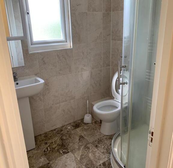 Nocleg ze śniadaniem Grand Heights Luxury Suites