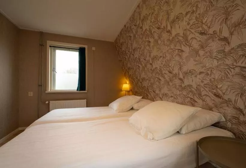 Hotelli Hof Van Schoorl