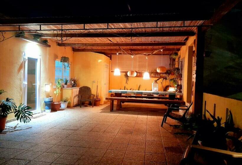 بنسيون Casa Mestre