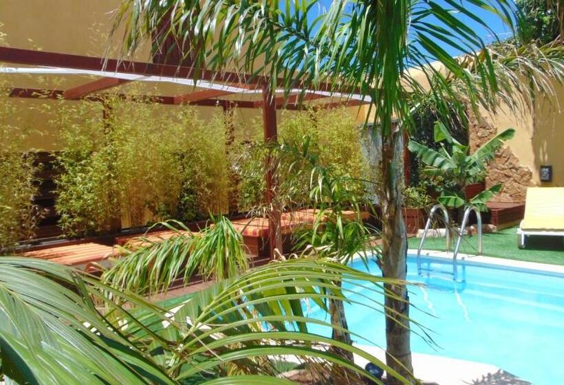 بنسيون Casa Mestre