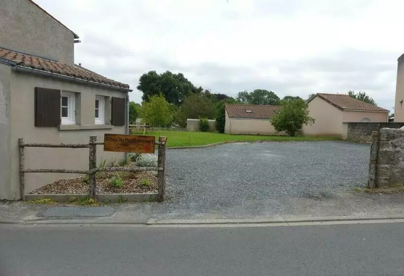 Pension Petit Gite Du Puy Lambert
