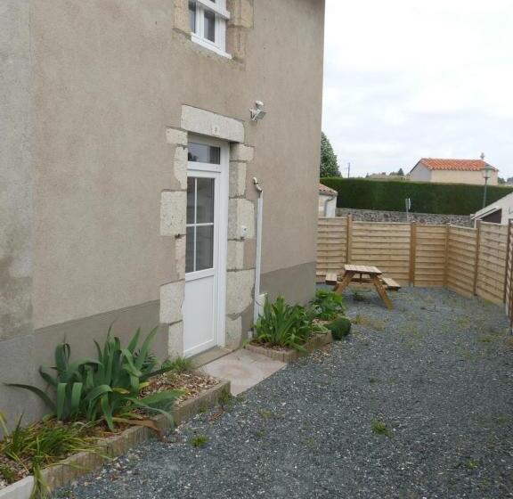 膳宿费 Petit Gite Du Puy Lambert