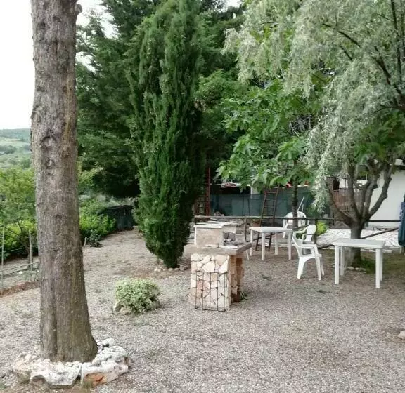 B&b L Oasi Del Vulture