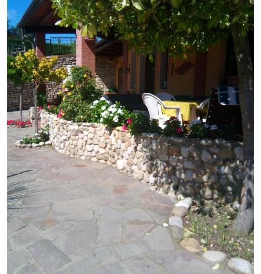 B&b L Oasi Del Vulture