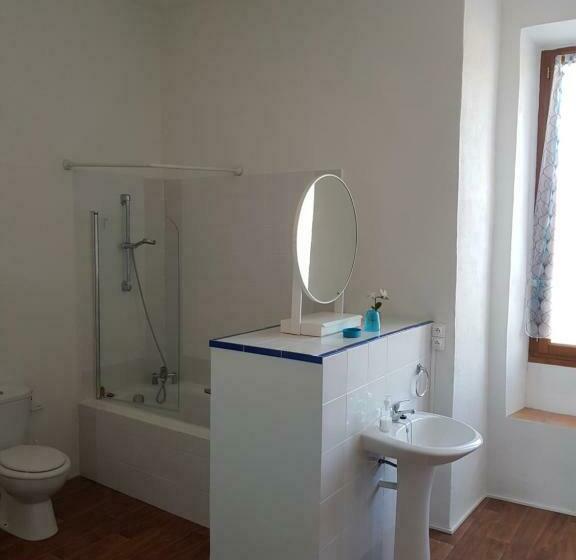 住宿加早餐  Chambres D Hôtes De La Vernassonne Avec Wifi Gratuit