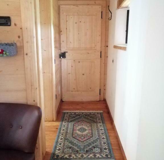 ベッドアンドブレックファースト Cordana