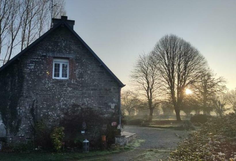 Bed and Breakfast Domaine De L Hôtel Au Franc