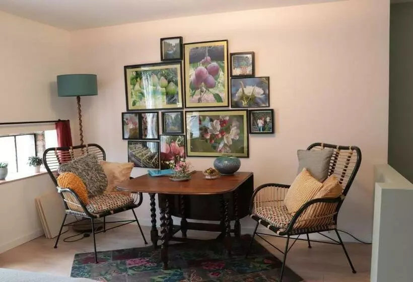 ベッドアンドブレックファースト Kade10buren