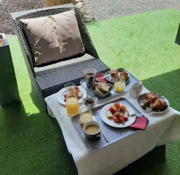 Aamiaismajoitus (B&B) La Villa Claudia