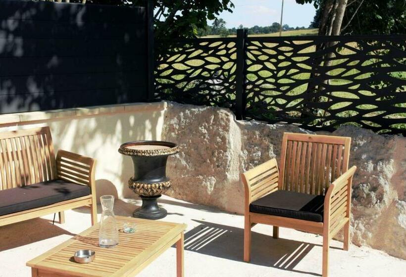 مبيت وإفطار Lov Home