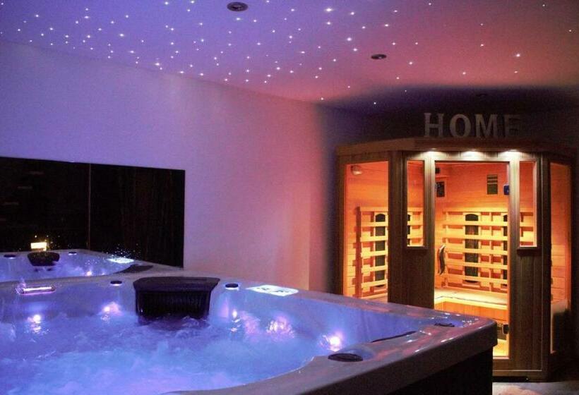 مبيت وإفطار Lov Home