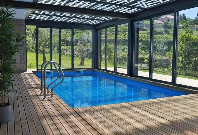 Hotelli Peso Village