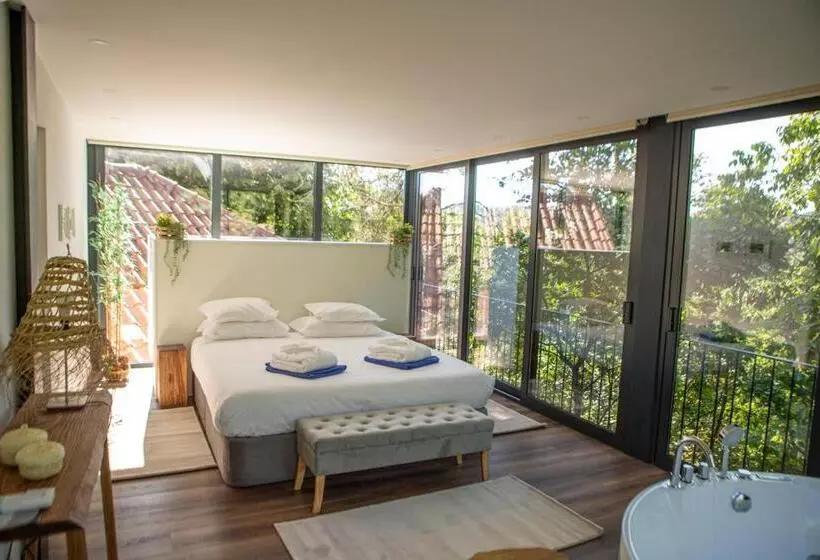 Hotelli Peso Village