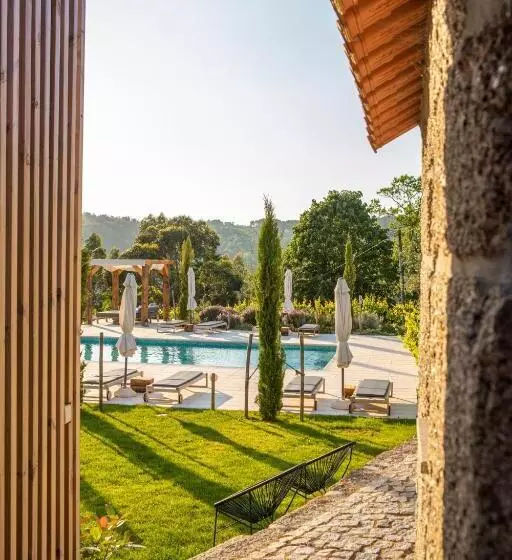 Hotelli Peso Village