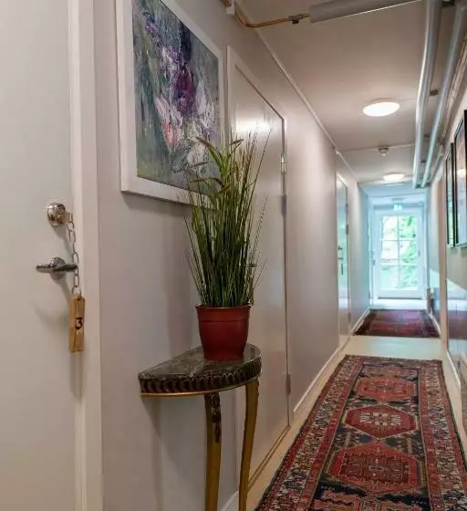Mangelgårdens B&b
