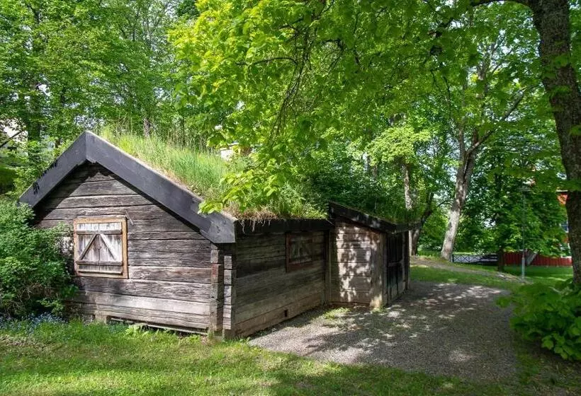 Mangelgårdens B&b