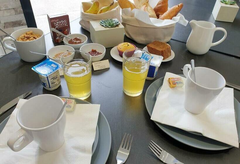 بنسيون Chez Stef