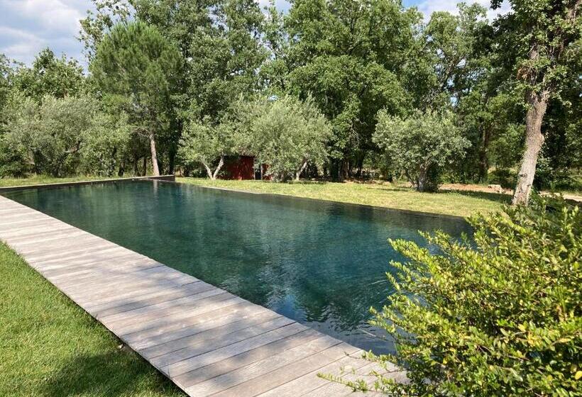 ペンション Domaine Sainte Baume