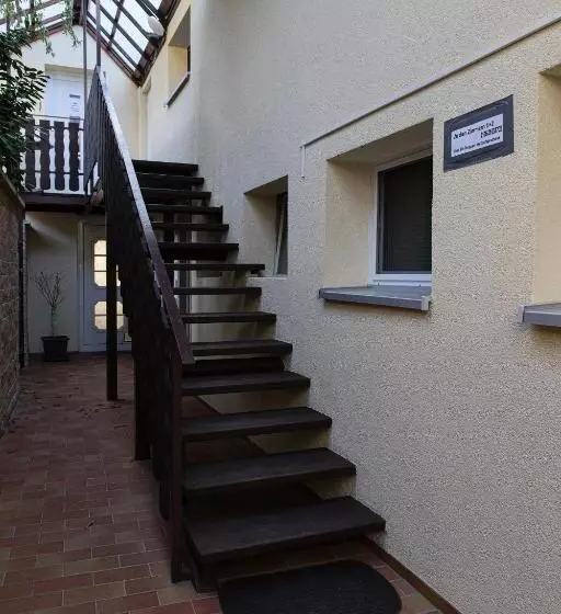 Majatalo Haus Rheinsheimer Scheuer