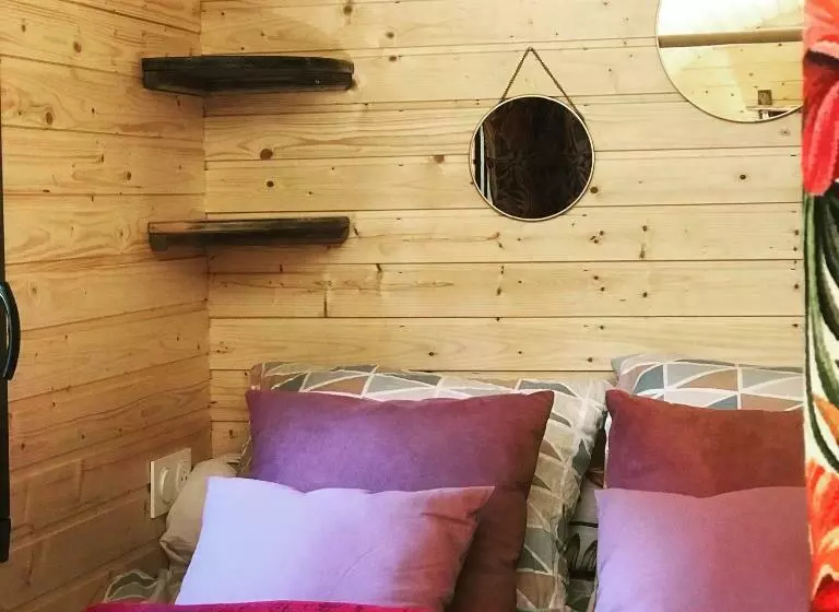 Majatalo Roulotte De Florette