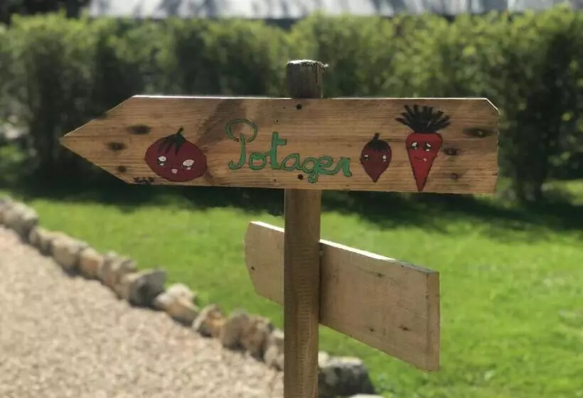 Majatalo Roulotte De Florette