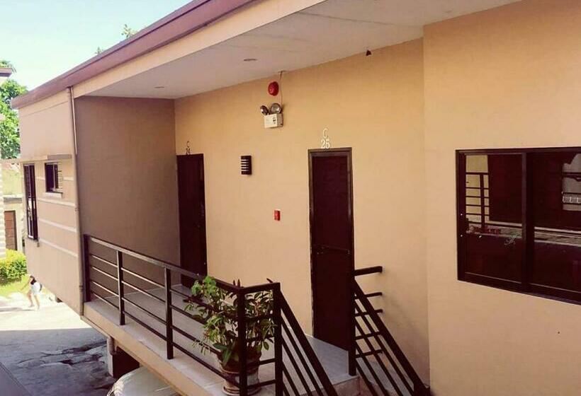 هاستل Carlo S Place