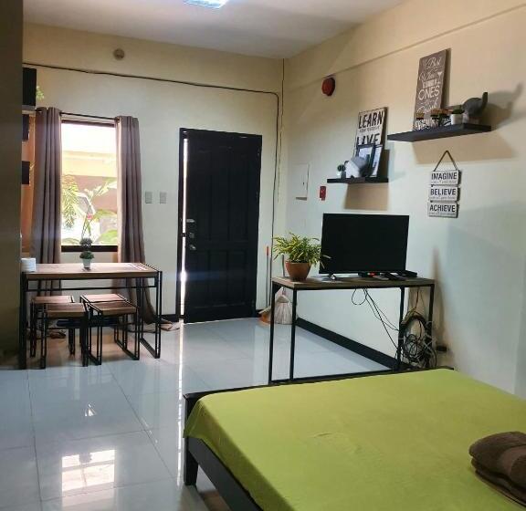 هاستل Carlo S Place