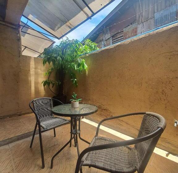 هاستل Carlo S Place