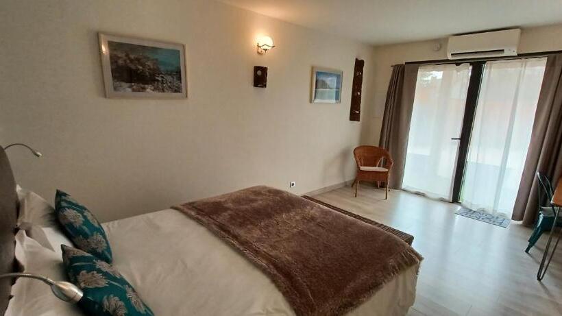 مبيت وإفطار Au Petit Pressoir