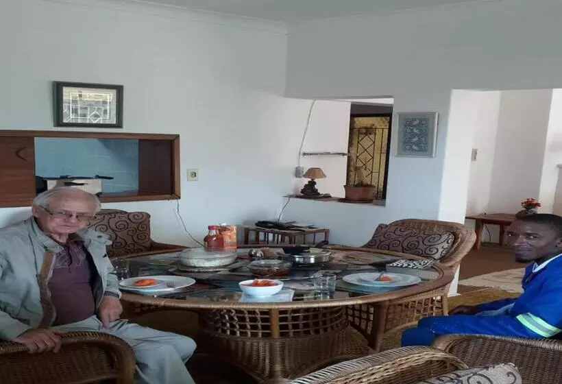 ベッドアンドブレックファースト Aandrus Bnb