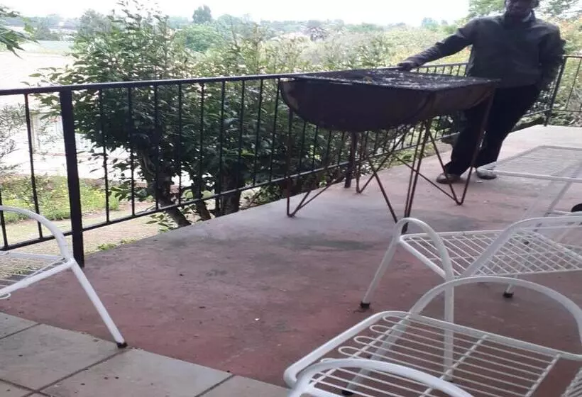 ベッドアンドブレックファースト Aandrus Bnb