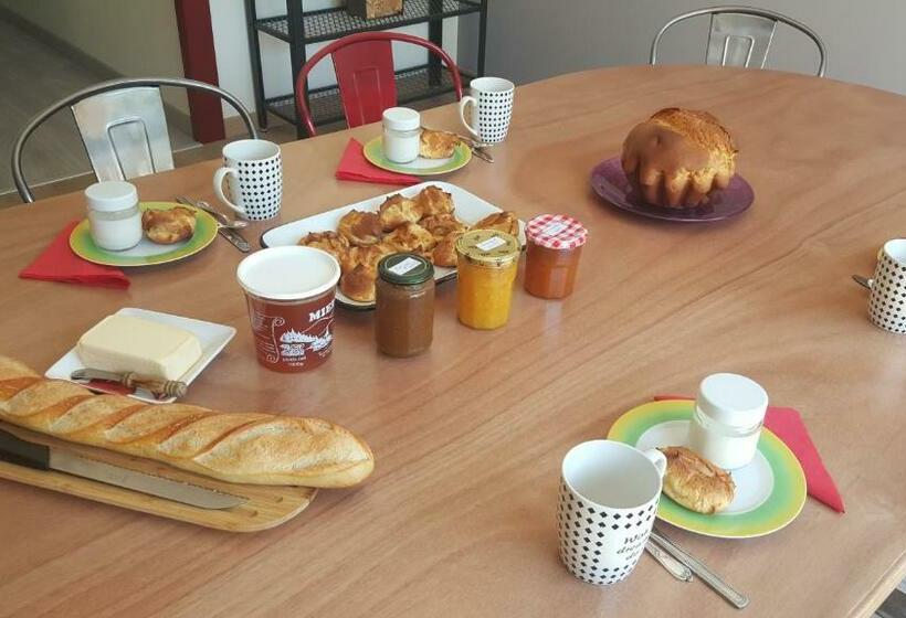 مبيت وإفطار Au Petit Pressoir