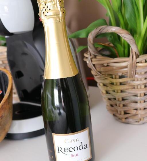 تختخواب و صبحانه Break@bruges