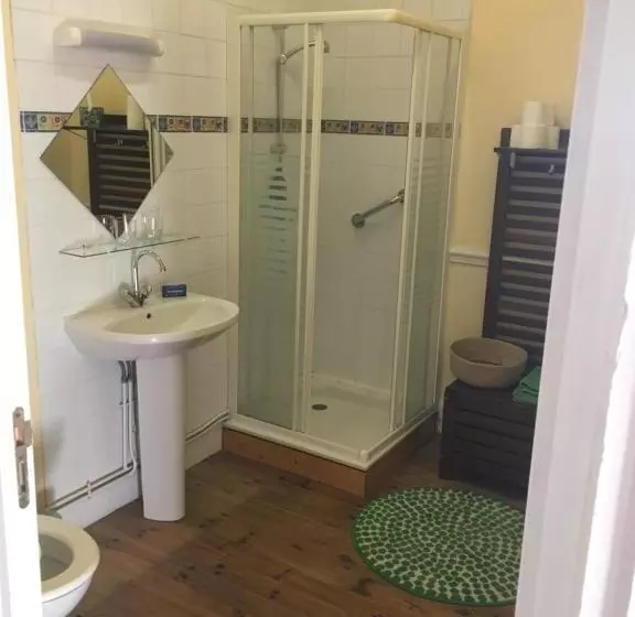 Aamiaismajoitus (B&B) Le Coteau D Olliergues